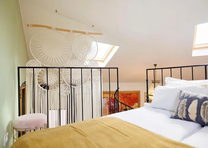 Mm Apartments